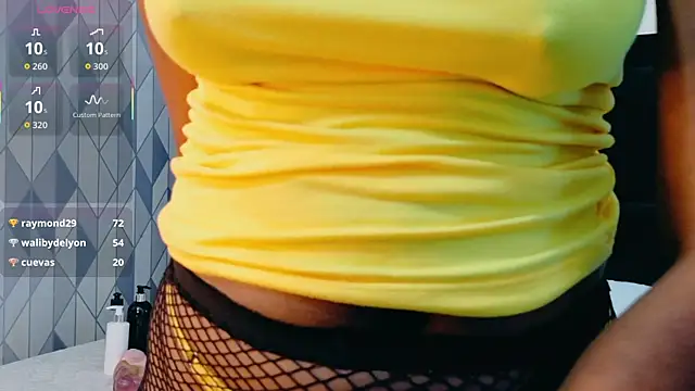 petitelittleebony online show from 11-15-25, 02:53