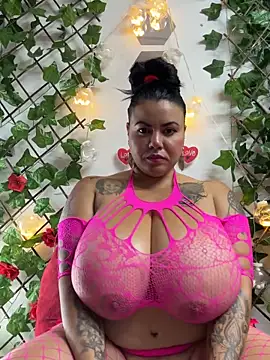 Snapshot of alicia_squirt_big chatting on 03-10-25, 06:59 alicia squirt big online show from 03-10-25, 06:59