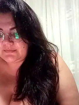 Snapshot of Madisonpalacio chatting on 12-24-24, 11:33 Madisonpalacio online show from 12-24-24, 11:33