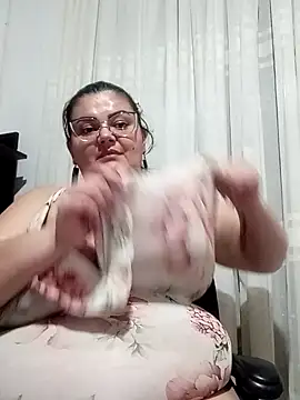 Snapshot of Madisonpalacio chatting on 01-30-25, 03:00 Madisonpalacio online show from 01-30-25, 03:00