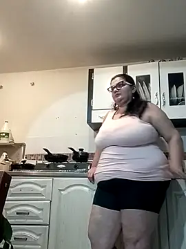 Snapshot of Madisonpalacio chatting on 02-19-25, 01:40 Madisonpalacio online show from 02-19-25, 01:40