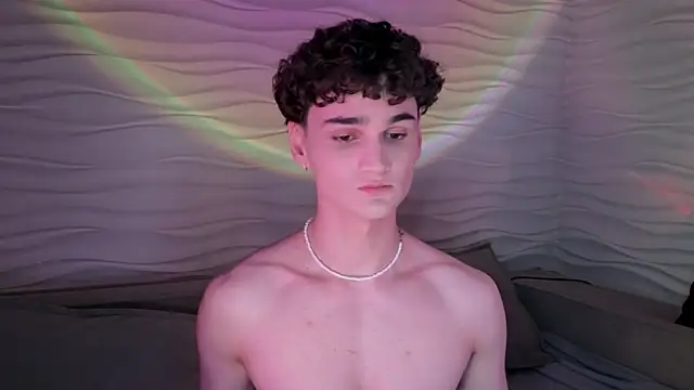 Snapshot of adam_21cm__ chatting on 02-02-25, 07:57 adam 21cm online show from 02-02-25, 07:57