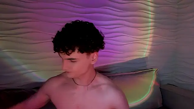 Snapshot of adam_21cm__ chatting on 03-12-25, 07:38 adam 21cm online show from 03-12-25, 07:38