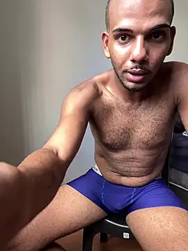 Snapshot of noahmarins chatting on 03-28-26, 04:17 noahmarins online show from 03-28-26, 04:17