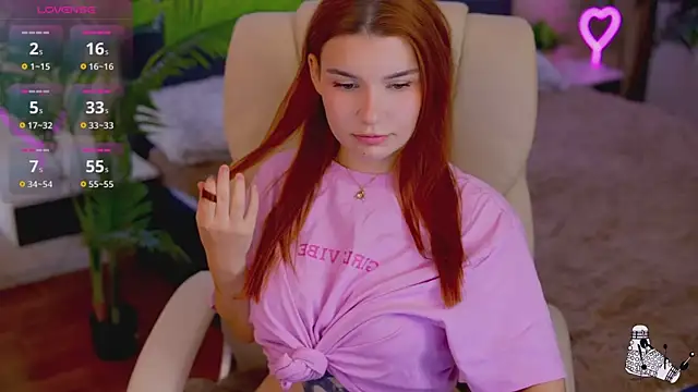 RedShinee online show from 09-27-25, 05:56