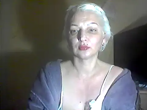 Snapshot of MaryJane441 chatting on 01-24-25, 04:06 MaryJane441 online show from 01-24-25, 04:06