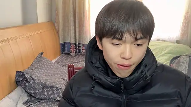 Snapshot of xiaottt1918 chatting on 01-06-25, 04:47 xiaottt1918 online show from 01-06-25, 04:47