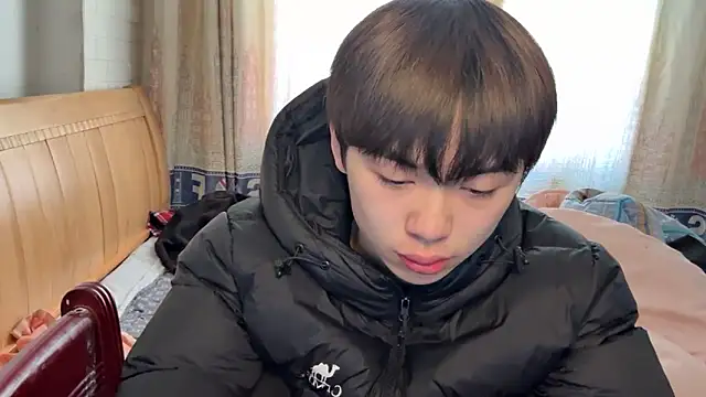 Snapshot of xiaottt1918 chatting on 01-16-25, 05:32 xiaottt1918 online show from 01-16-25, 05:32