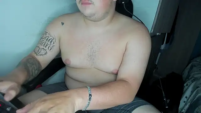 AndresChuboi online show from 03-12-26, 04:40