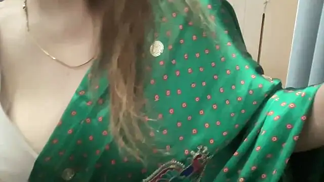 sassypooja online show from 06-18-26, 04:13