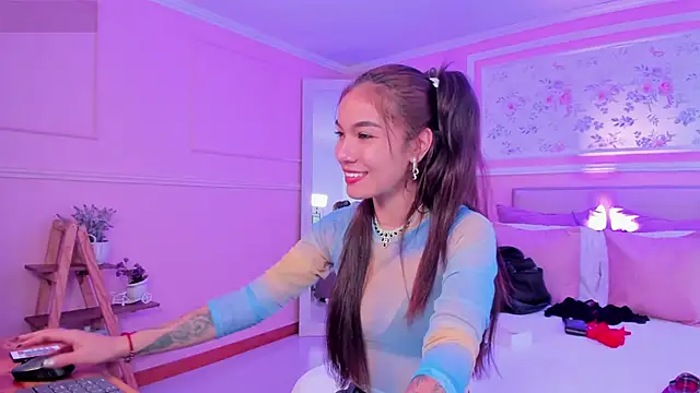 scarlet castro online show from 02-28-26, 08:21