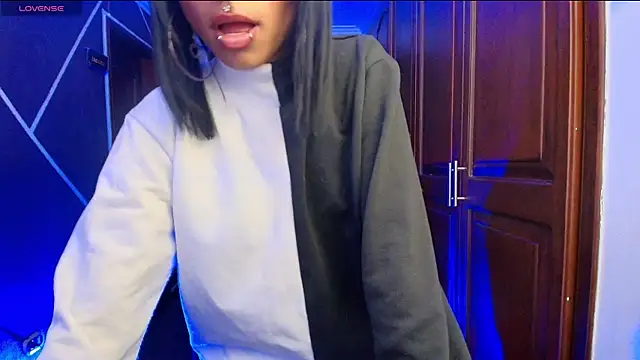 Snapshot of SexyNaf chatting on 01-14-25, 07:11 SexyNaf online show from 01-14-25, 07:11