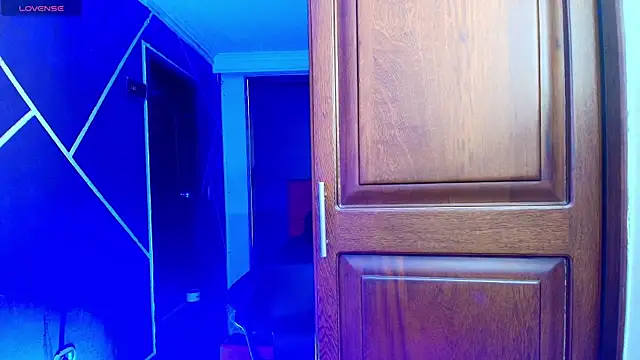 Snapshot of SexyNaf chatting on 01-28-25, 07:10 SexyNaf online show from 01-28-25, 07:10