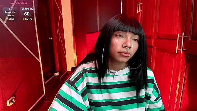 Snapshot of SexyNaf chatting on 01-29-25, 10:11 SexyNaf online show from 01-29-25, 10:11