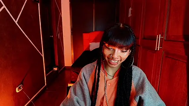 Snapshot of SexyNaf chatting on 03-05-25, 01:42 SexyNaf online show from 03-05-25, 01:42