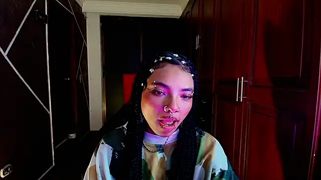 Snapshot of SexyNaf chatting on 03-07-25, 01:20 SexyNaf online show from 03-07-25, 01:20