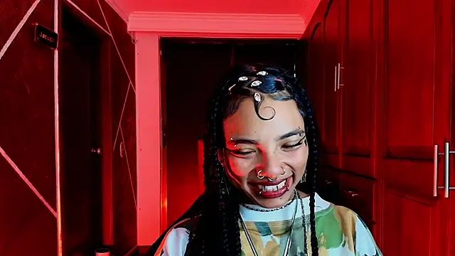 Snapshot of SexyNaf chatting on 03-07-25, 10:10 SexyNaf online show from 03-07-25, 10:10