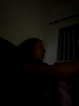 Snapshot of leelecarolinna chatting on 01-07-26, 03:20 leelecarolinna online show from 01-07-26, 03:20