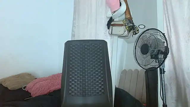 cristinamontiel online show from 05-09-26, 02:22