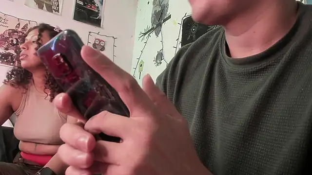 Snapshot of hothoneychile chatting on 11-08-25, 04:51 hothoneychile online show from 11-08-25, 04:51