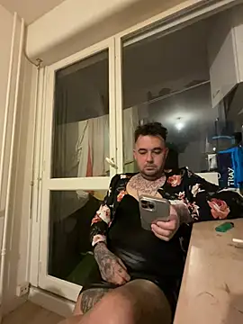 lope85540 online show from 12-15-24, 04:40