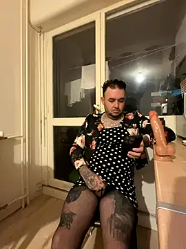 lope85540 online show from 10-01-25, 03:56