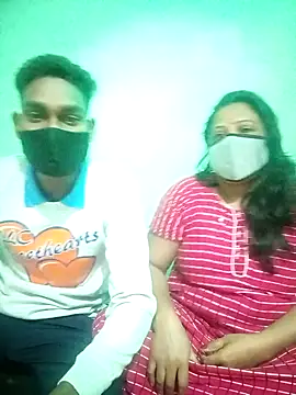 Snapshot of Group_Of_Lust chatting on 11-20-25, 03:07 Group Of Lust online show from 11-20-25, 03:07