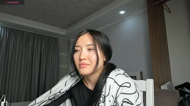 Snapshot of kirigaya_asuna chatting on 12-14-24, 03:36 kirigaya asuna online show from 12-14-24, 03:36