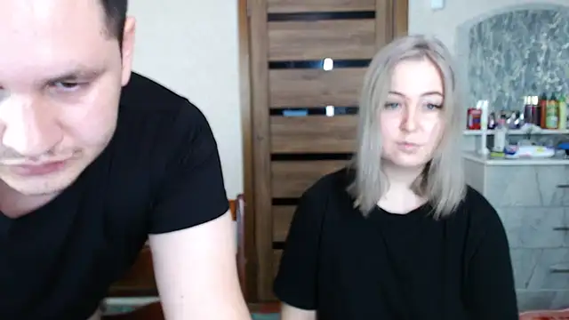 Kristy-Max online show from 02-25-25, 08:14