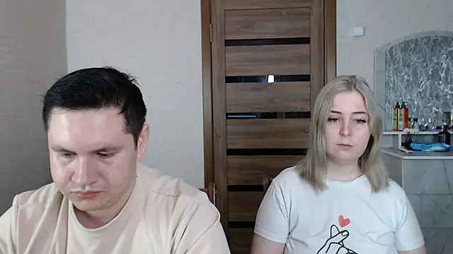 Kristy-Max online show from 03-06-25, 08:27