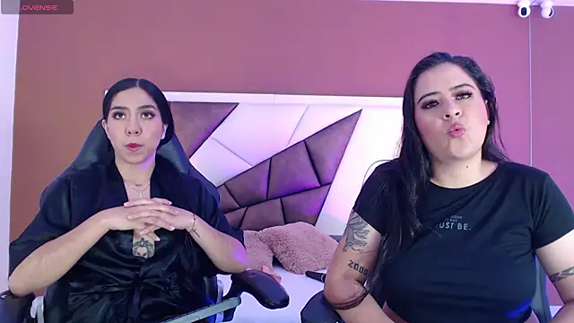 KarolandMichel online show from 12-19-24, 11:39