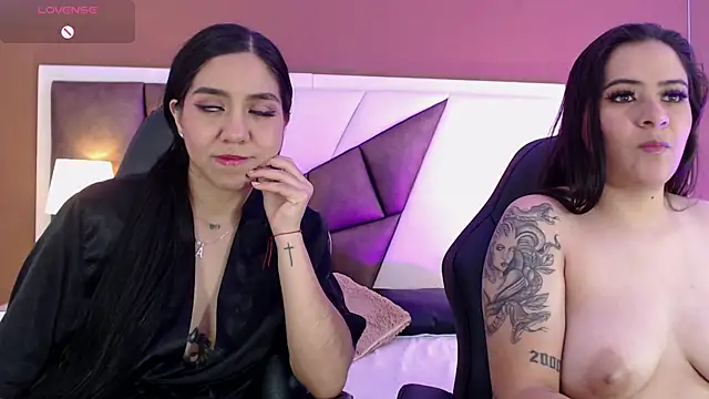 KarolandMichel online show from 12-19-24, 02:46