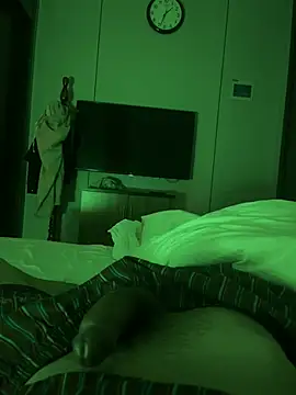 Snapshot of CM100412 chatting on 03-27-26, 05:35 CM100412 online show from 03-27-26, 05:35