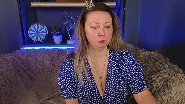 JesiaFoxi online show from 01-08-25, 12:15