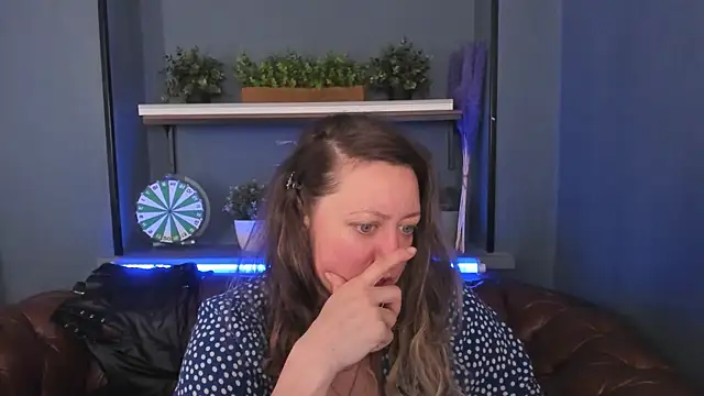 JesiaFoxi online show from 01-28-25, 10:12