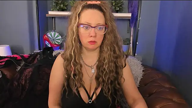 JesiaFoxi online show from 03-19-25, 10:55