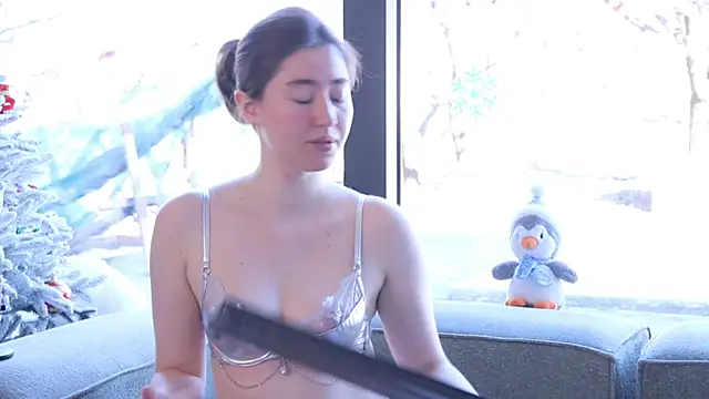 GentleSparkMay online show from 01-11-25, 09:26