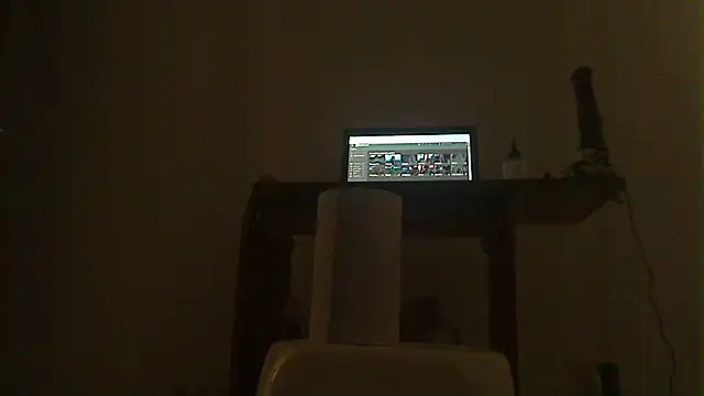 Snapshot of SensualGata13 chatting on 02-18-25, 05:10 SensualGata13 online show from 02-18-25, 05:10