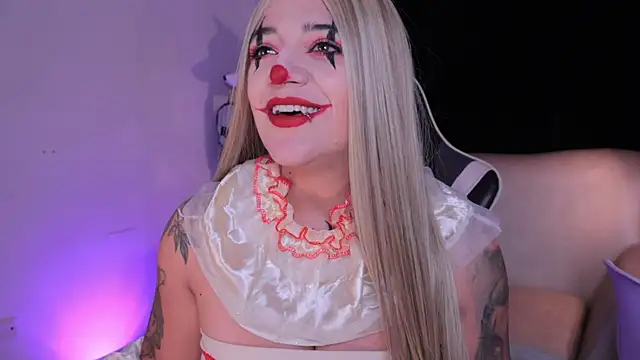 ashleyvalirya online show from 10-31-25, 03:29