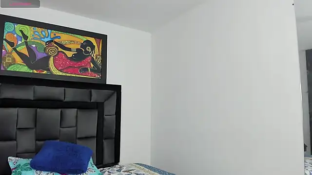 Snapshot of tatiana_valencia chatting on 01-15-25, 11:53 tatiana valencia online show from 01-15-25, 11:53