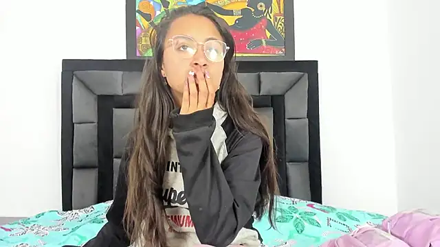 Snapshot of tatiana_valencia chatting on 03-13-25, 12:35 tatiana valencia online show from 03-13-25, 12:35