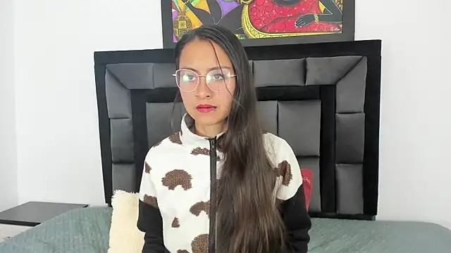 Snapshot of tatiana_valencia chatting on 03-19-25, 12:01 tatiana valencia online show from 03-19-25, 12:01