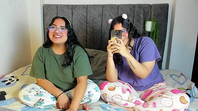 maddie-and-chelsea- online show from 03-13-26, 09:16