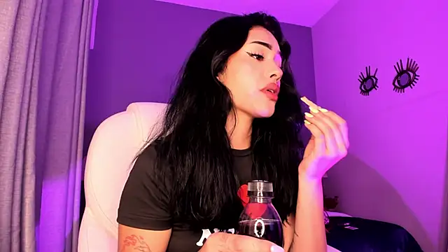 Giovanna oliveira online show from 11-21-25, 06:56