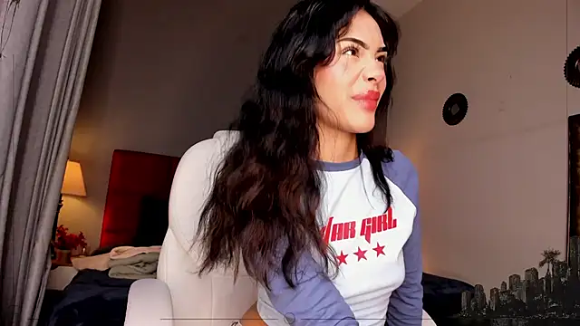 Giovanna oliveira online show from 05-15-26, 04:30