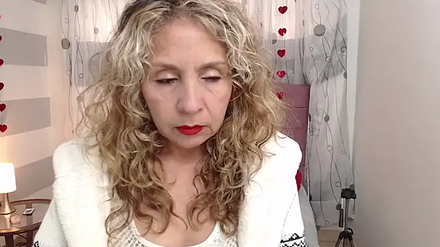 Afrodita sg online show from 03-08-25, 04:50