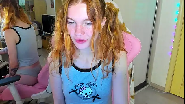 Sunny Elly online show from 10-07-25, 08:33