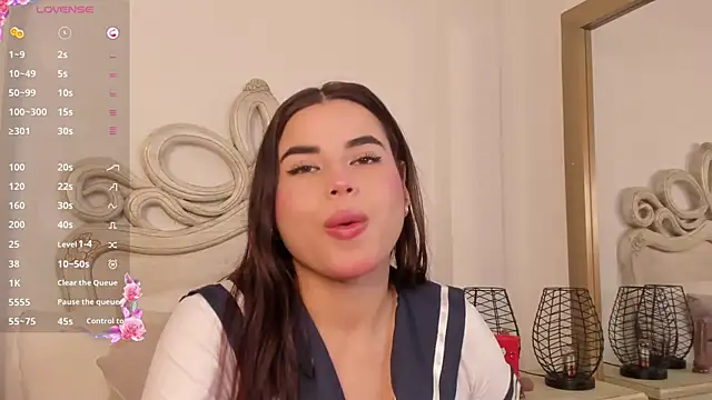 Snapshot of Victoria_vallejo_ chatting on 03-07-25, 03:18 Victoria vallejo online show from 03-07-25, 03:18