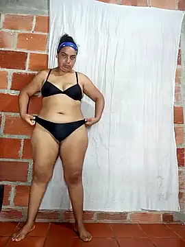 Lucky-hot-girls online show from 01-11-25, 07:49