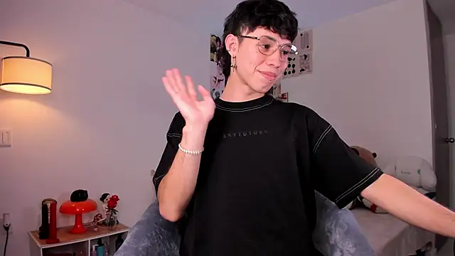 angel bless19 online show from 01-05-26, 08:23